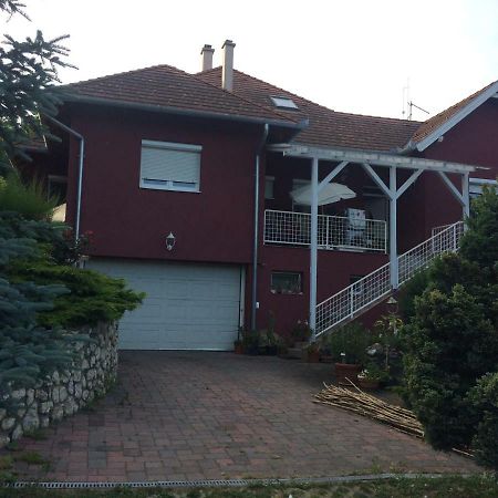 Ferienwohnung Fonix Apartman Keszthely Exterior foto
