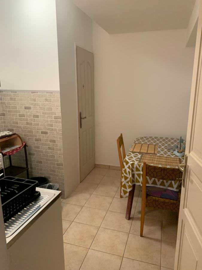 Ferienwohnung Fonix Apartman Keszthely Exterior foto