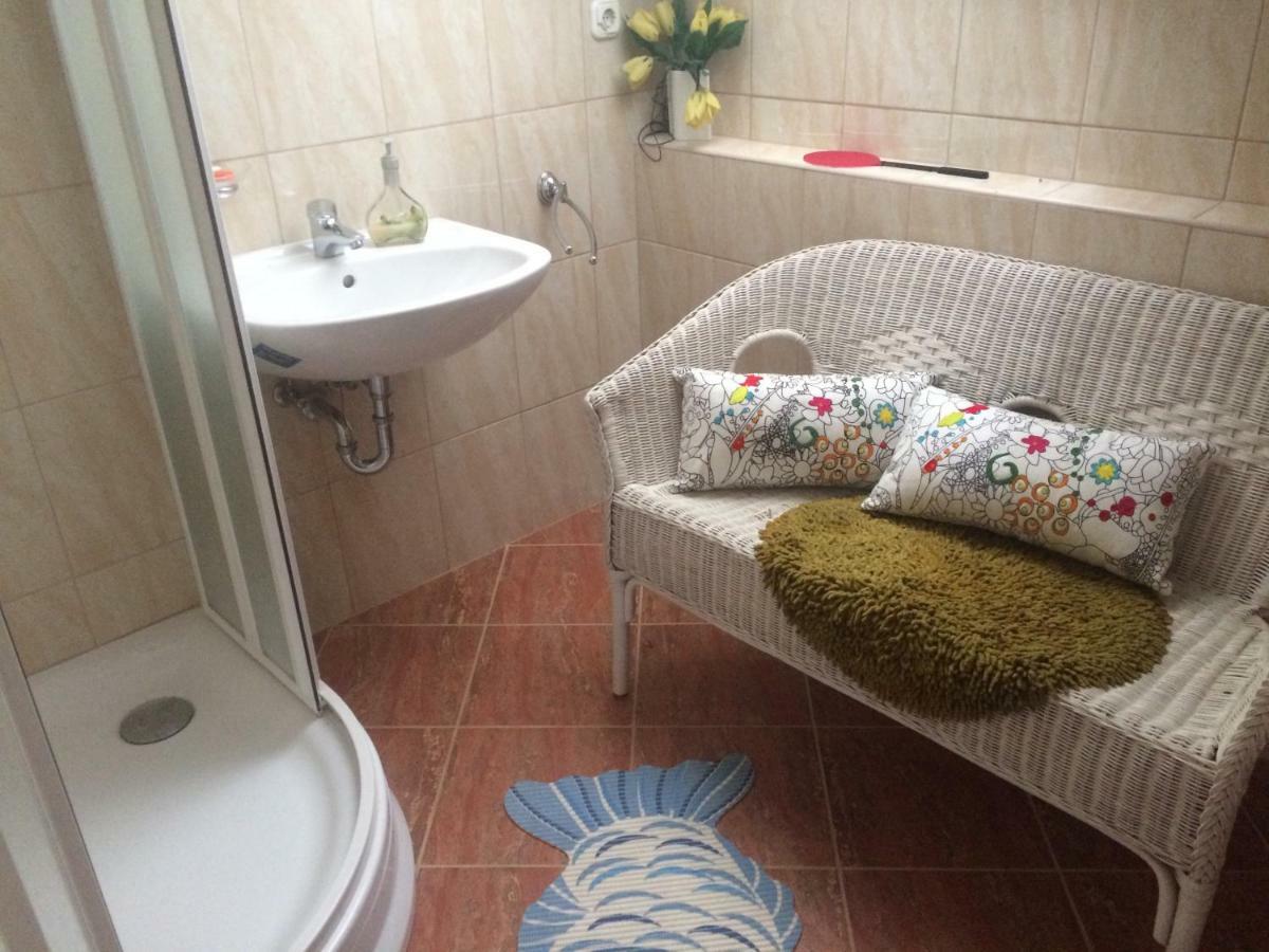 Ferienwohnung Fonix Apartman Keszthely Exterior foto