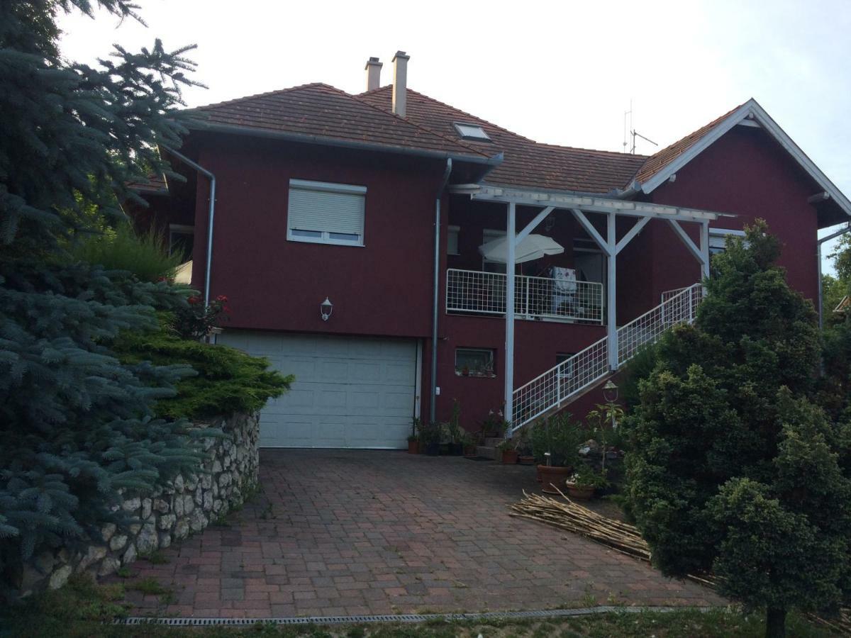 Ferienwohnung Fonix Apartman Keszthely Exterior foto
